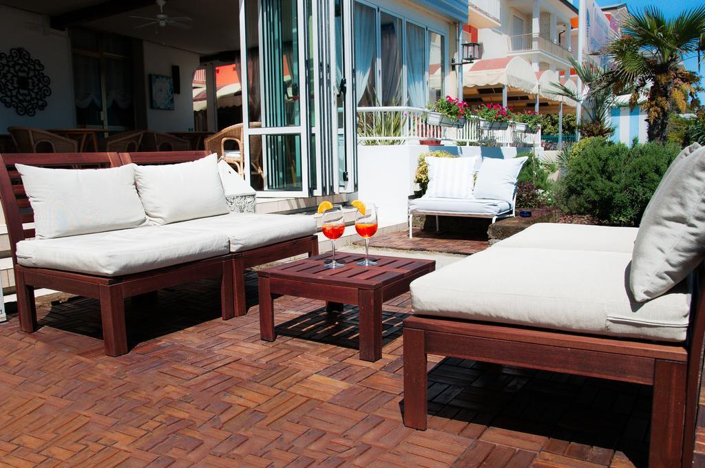 Telenia Hotel 3*