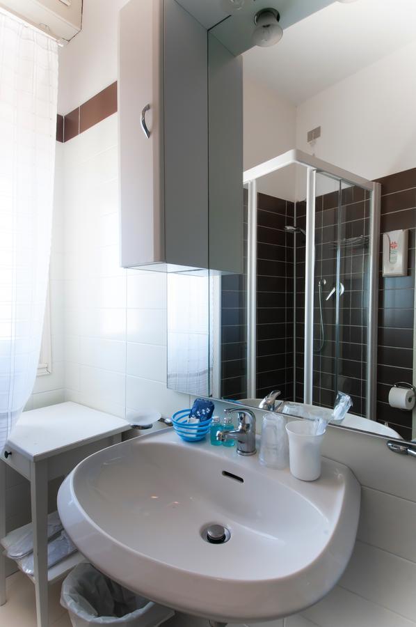 Telenia Hotel 3*